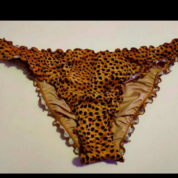 Shade & Shore Bikini Bottom - Picture 2 of 3